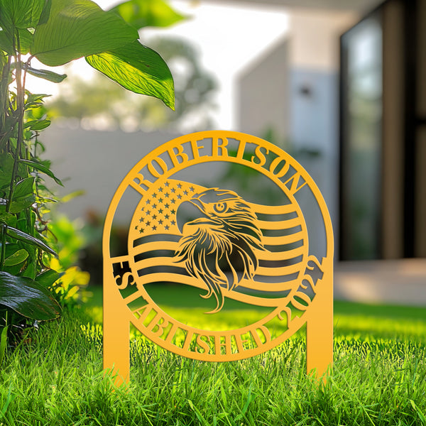 Personalized Eagle Garden Flag, Patriotic Yard stake, Garden Flag for the Lawn, Patriotic Lawn Decor, Personalized Memorial Gift, Veteran Gift
