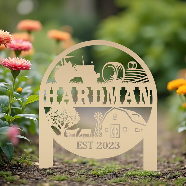 Custom Farm Sign Metal Yard Stake, Customizable Outdoor Gift, Lawn Decoration with Cows and Hay Fields, Livestock Small Business Signage Idea
