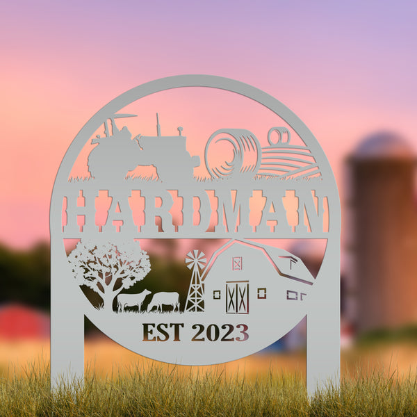 Custom Farm Sign Metal Yard Stake, Customizable Outdoor Gift, Lawn Decoration with Cows and Hay Fields, Livestock Small Business Signage Idea
