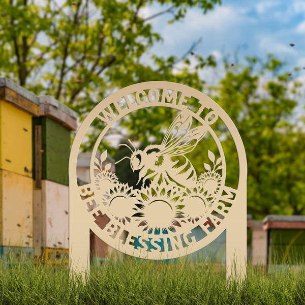 Custom Sunflower Garden Stake with Bee Design - Personalized Metal Yard Art - Honeybee Farmhouse Decor - Unique Farm Sign - Gift for Grandma