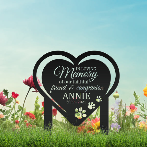 Unique Heart-Shaped Memorial Yard Stake for Beloved Dogs - In Loving Memory Remembrance Metal Sign - Custom Pet Loss Gift - Cat Grave Marker