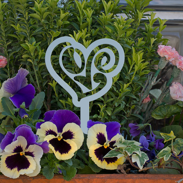 Outdoor Love Heart Metal Yard Stake - Valentine's Day Decor- Valentine's Garden Art
